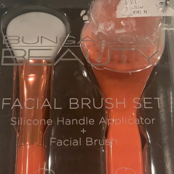 New bungalow beauty facial brush set - Picture 1 of 6